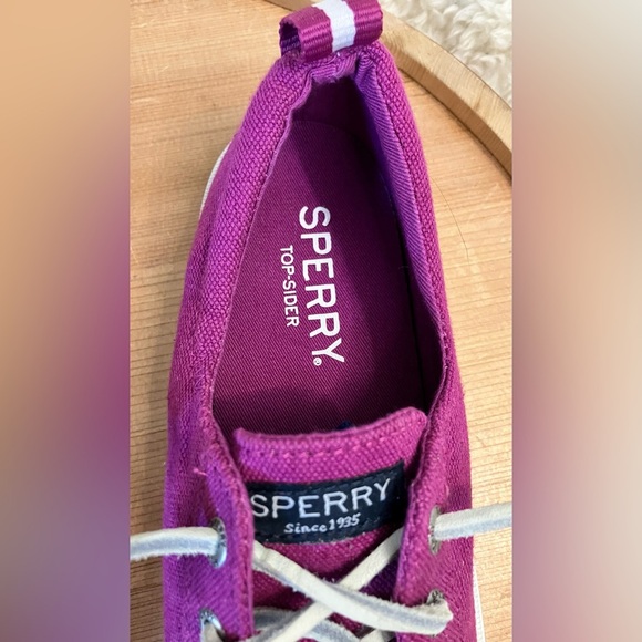 EUC Sperry Women's Sneakers in Pink and White Size 5M - Picture 4 of 9